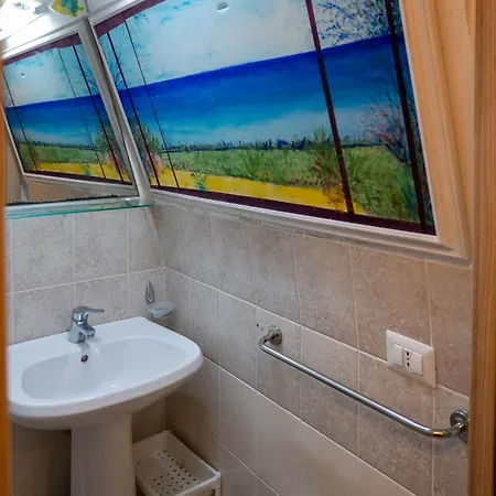 Le Stanze Di Cesare E Miky - Affaccio Di *