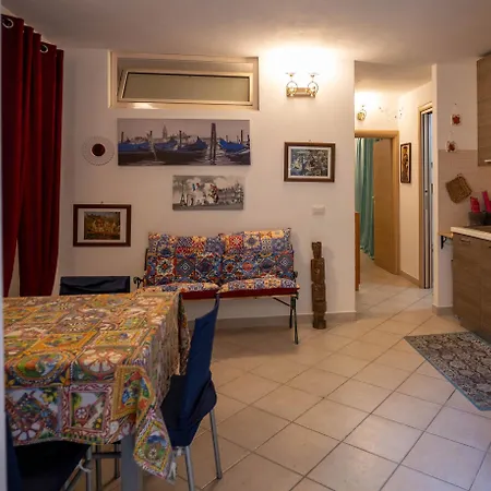 Le Stanze Di Cesare E Miky - Affaccio Di Apartment