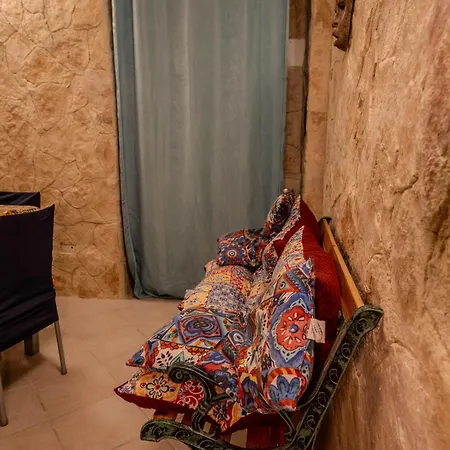 Le Stanze Di Cesare E Miky - Affaccio Di *